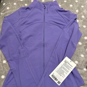 Lululemon cropped Define jacket-like new